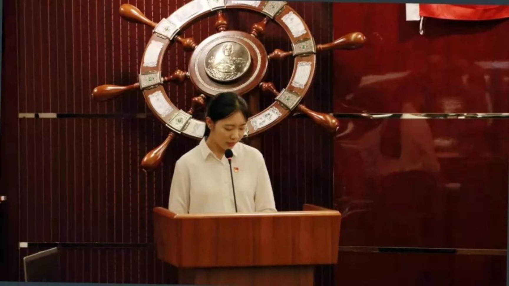 5aa4a7f2de67ee71792f59f36ba3a011